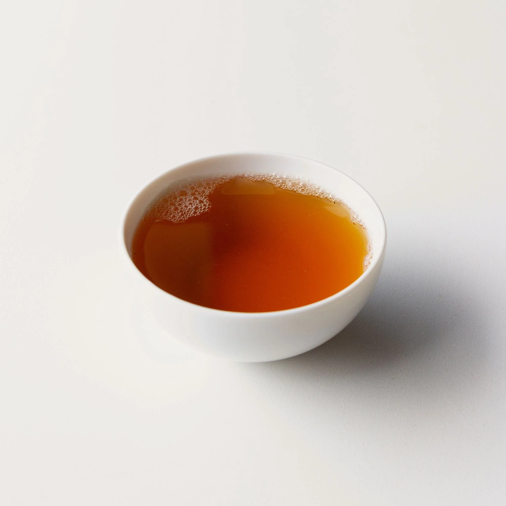 Old Trees Lincang Sheng Pu’er Cake - Image 3