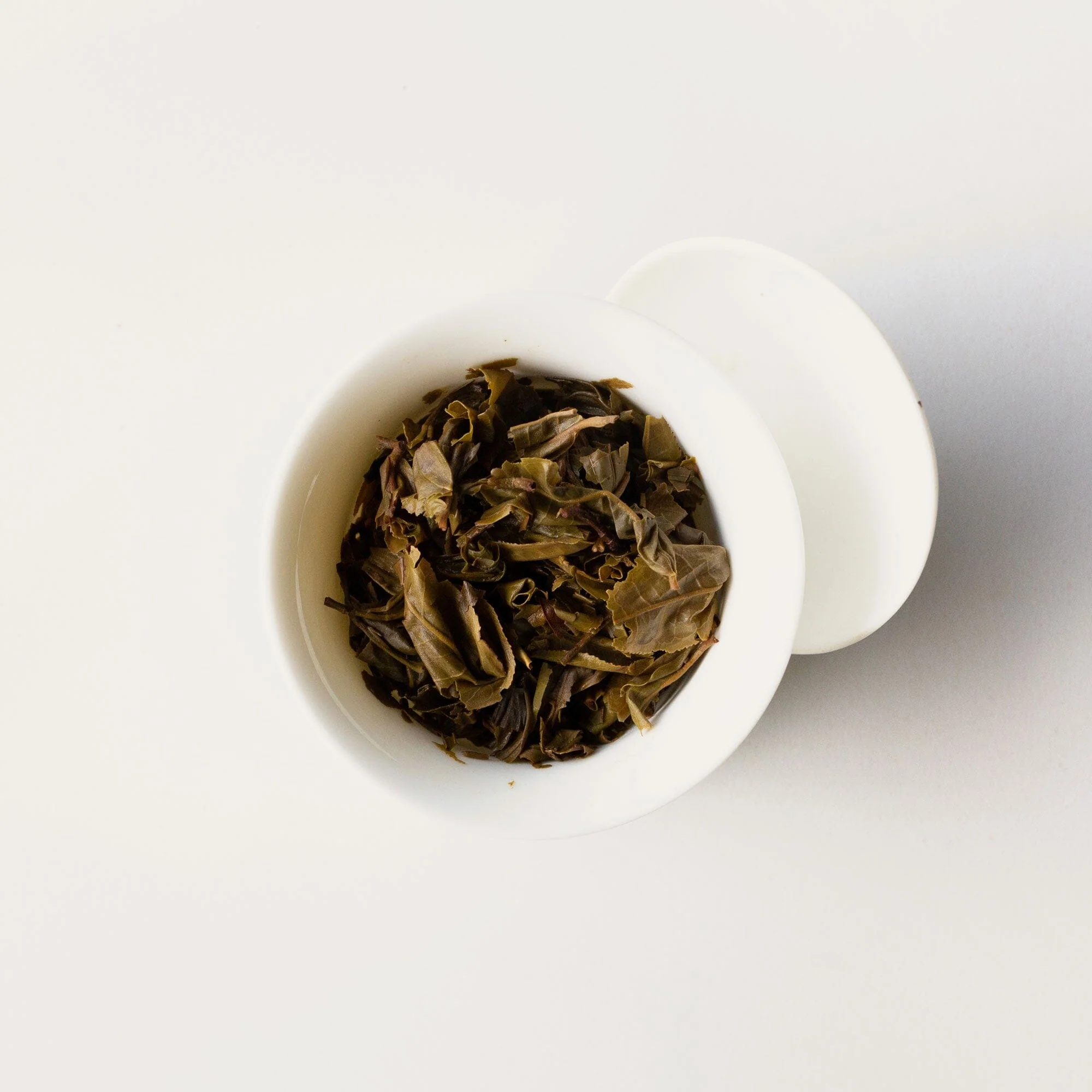 Old Trees Lincang Sheng Pu’er Cake - Image 4